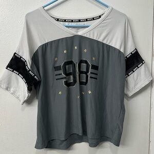‼️Raglan Sleeve Gray and White 98 Shirt